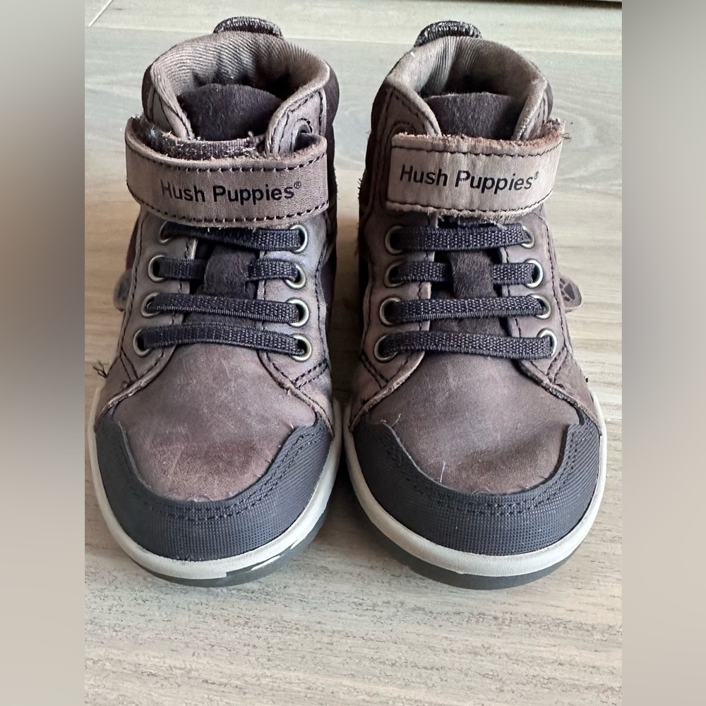 Size 7 Hush Puppies Buddy